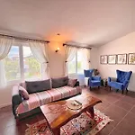 Karaincirevleri بيت للعطل *