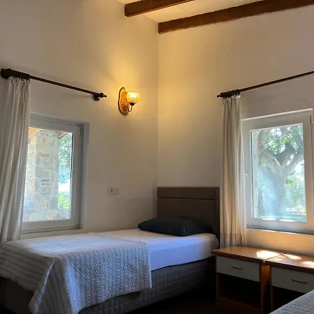 Karaincirevleri Muestakil Tas Ev Casa vacanze *