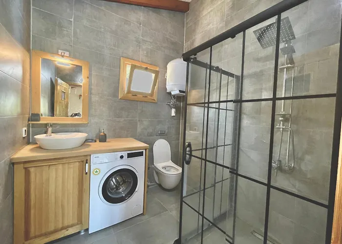 Karaincirevleri Emecik